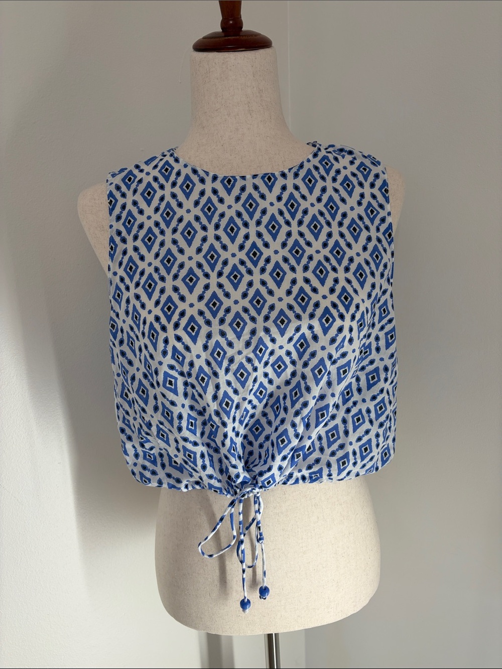 Zara Blue & White Geometric Tie-Front Tank